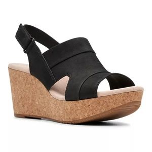 Clarks Black wedges